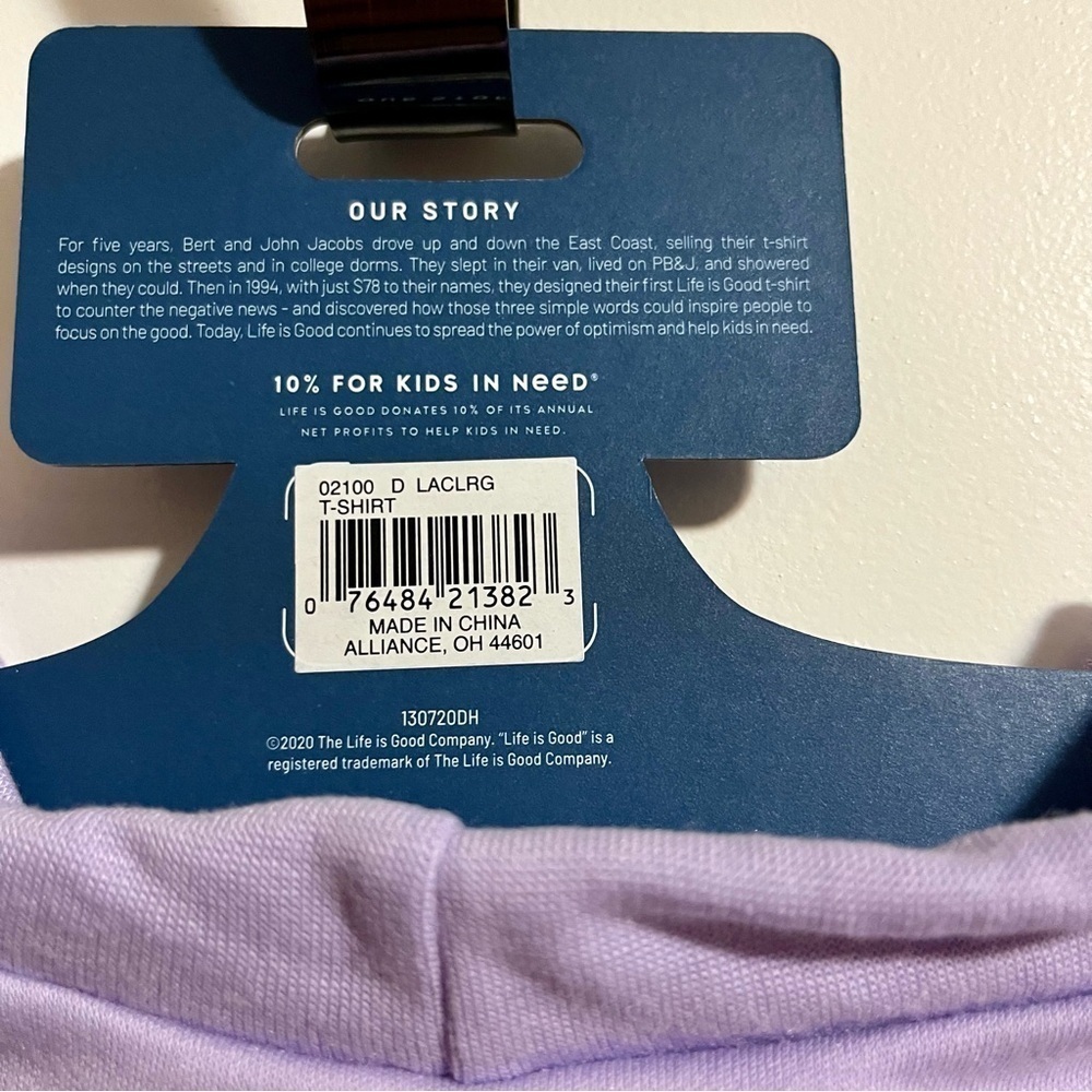 NWT New “LIFE IS GOOD” Have a Nice Daisy Large Dog shirt. Dogs 20-40 lbs. - Picture 2 of 5